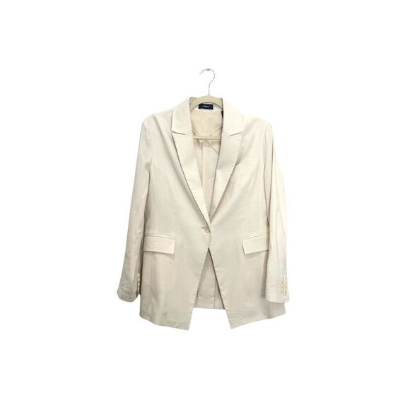 Theory Etiennette Elongated Stretch Linen Blazer in Bone - Picture 8 of 11